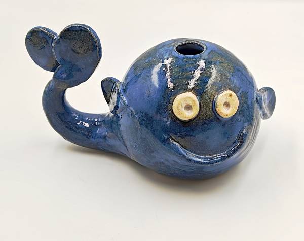 - a Ceramic by Heather Hunt, measuring 10 x 18 cm (H x W) £50